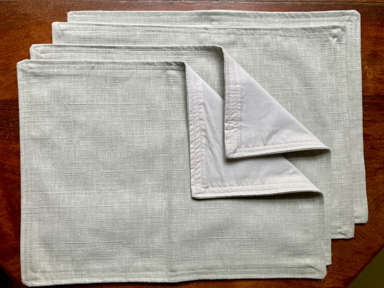 Set of 4 lined Natural Linen Place mats by Curlew Crafts